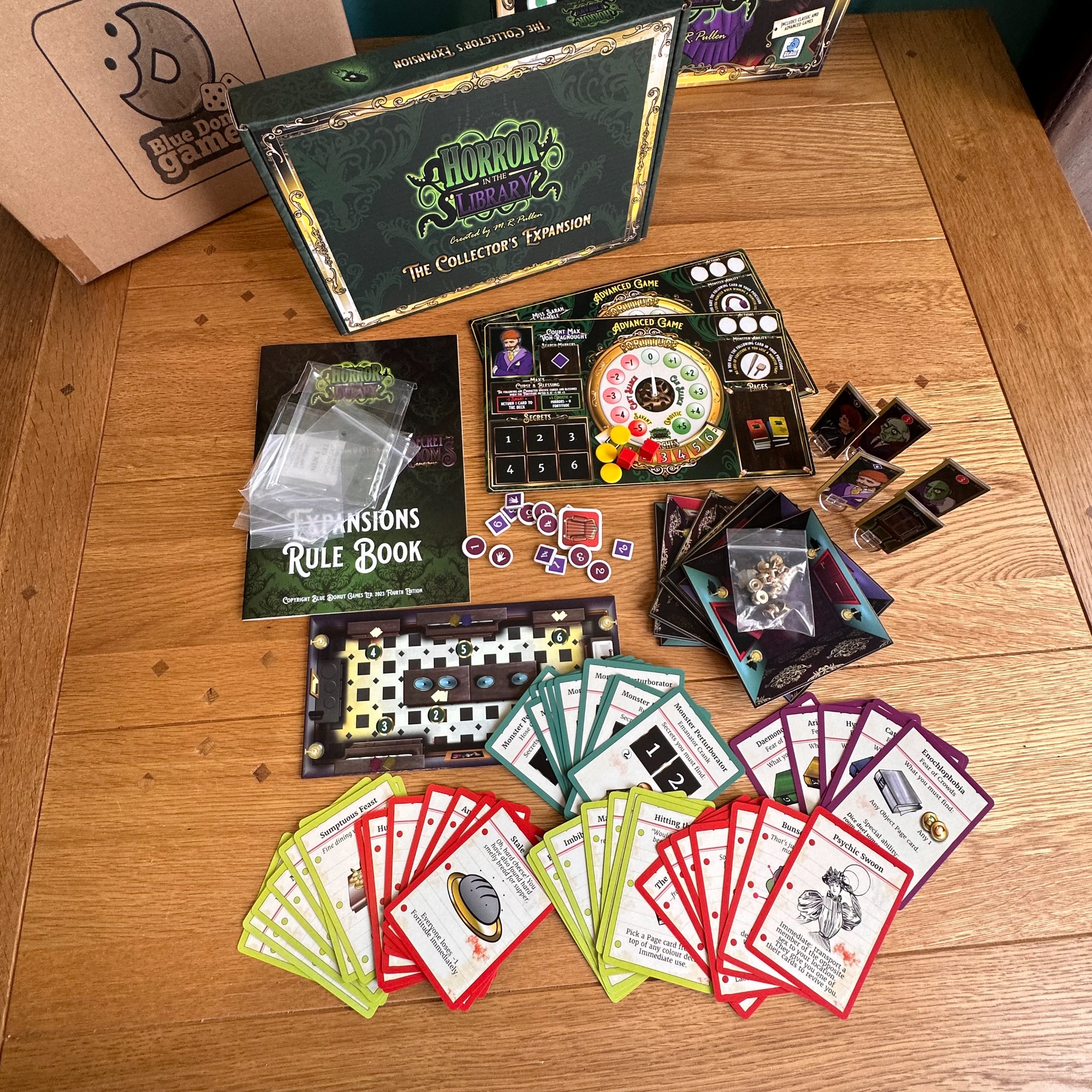 The Collector’s Expansion contents and components