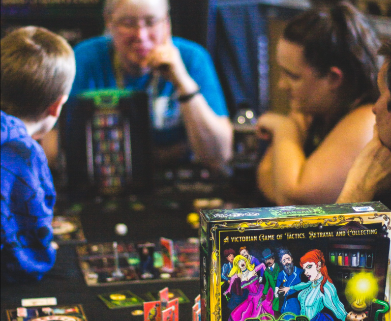 Players around the table showing different character choices and table dynamics